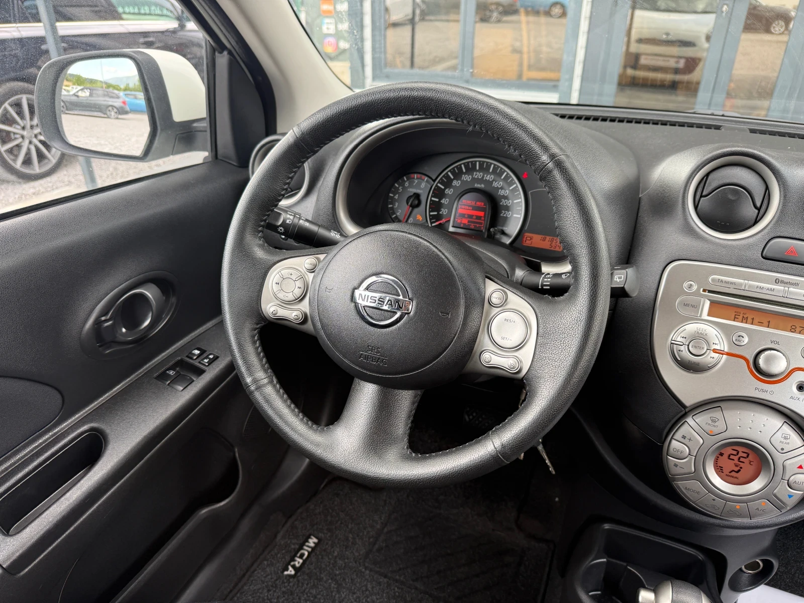 Nissan Micra 1.2 АВТОМАТИК, ГАЗОВ ИНЖЕКЦИОН. РЕАЛНИ КИЛОМЕТРИ., снимка 8 - Автомобили и джипове - 55177515
