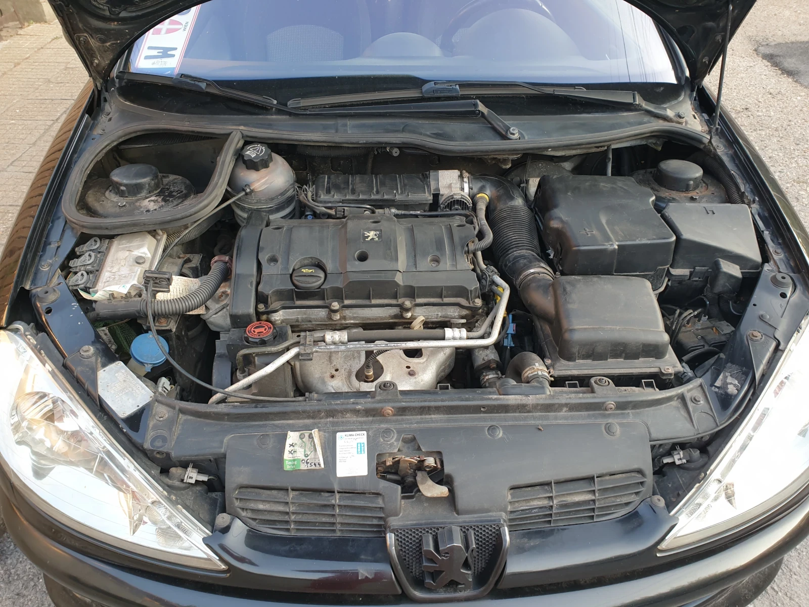 Peugeot 206 1.6i, снимка 14 - Автомобили и джипове - 55564114