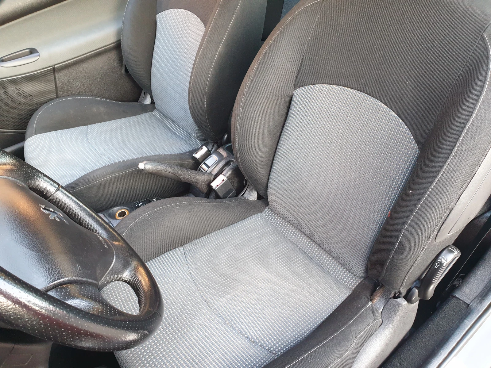 Peugeot 206 1.6i, снимка 10 - Автомобили и джипове - 55564114