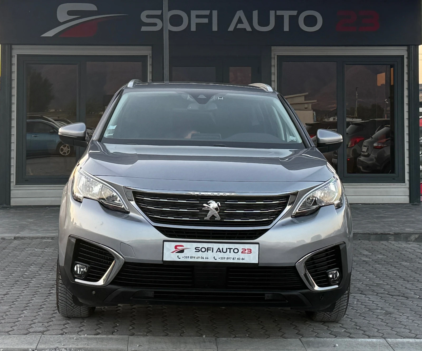 Peugeot 5008 1.5 HDI 7 seats, снимка 3 - Автомобили и джипове - 55729650
