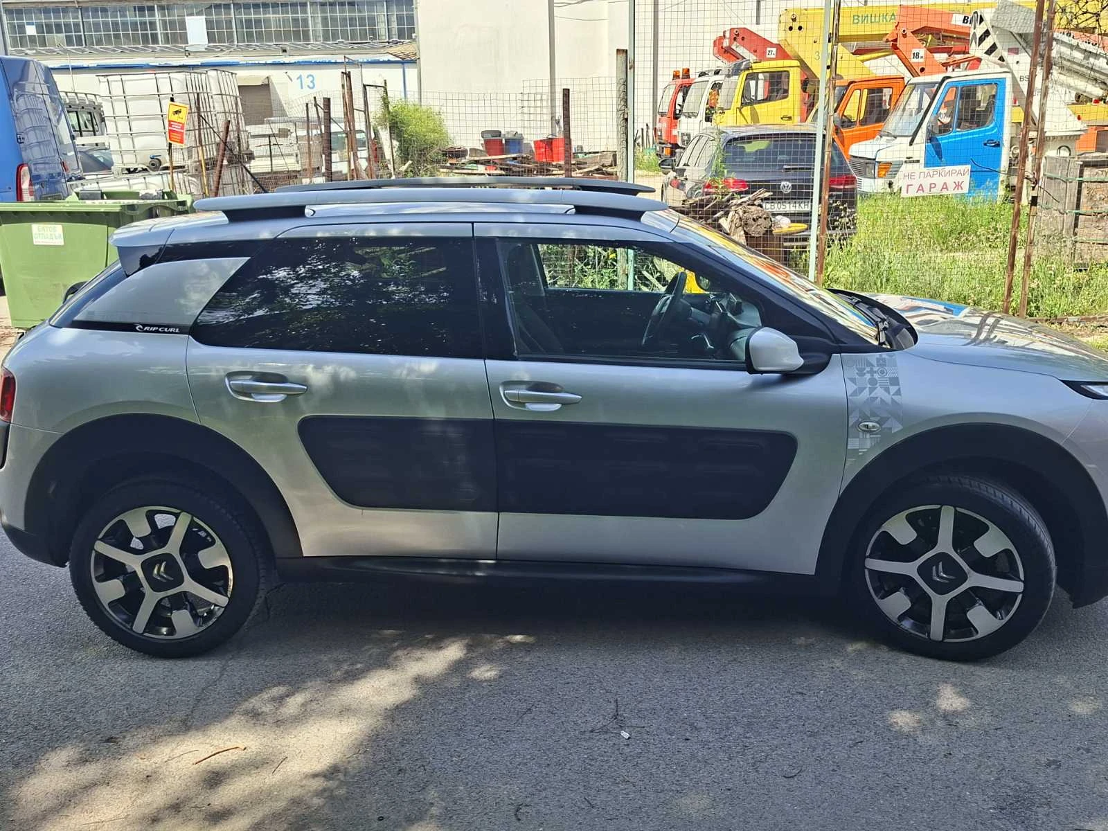 Citroen C4 Cactus Rip Curl 1.6Hdi, снимка 12 - Автомобили и джипове - 55812175