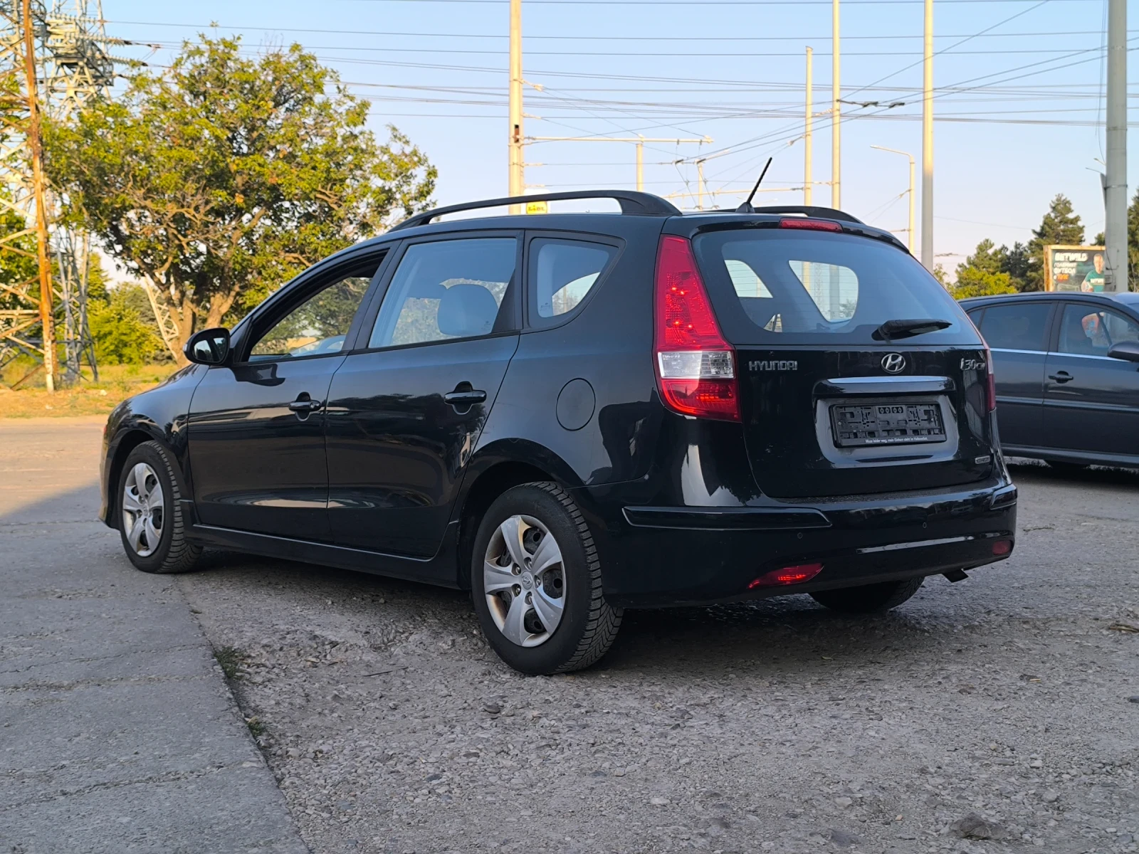 Hyundai I30 1.6 CRDI 90 к.с, снимка 5 - Автомобили и джипове - 55872652