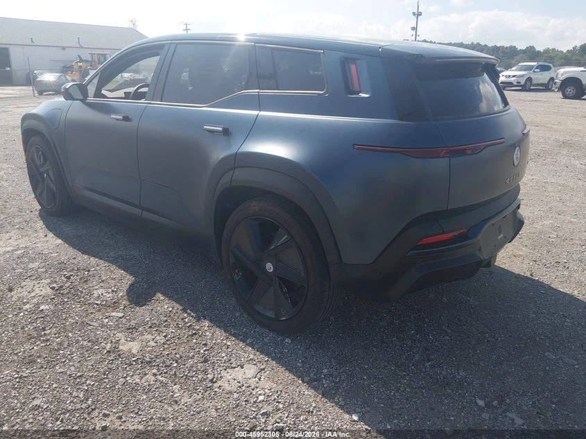 Fisker Ocean One AWD, снимка 3 - Автомобили и джипове - 55935260