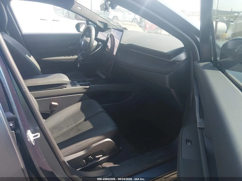 Fisker Ocean One AWD, снимка 5 - Автомобили и джипове - 55935260