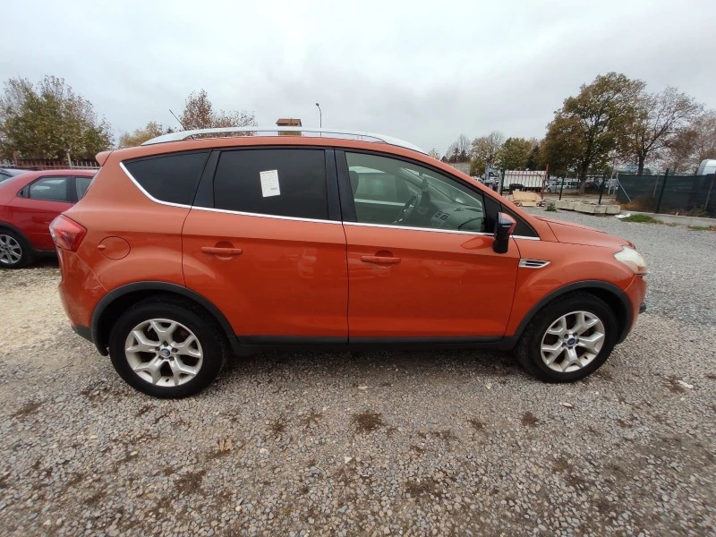 Ford Kuga 2.0TDCi/FACELIFTE/140k.c./EURO 5, снимка 3 - Автомобили и джипове - 46059158