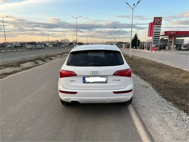 Audi Q5, снимка 14 - Автомобили и джипове - 49438818