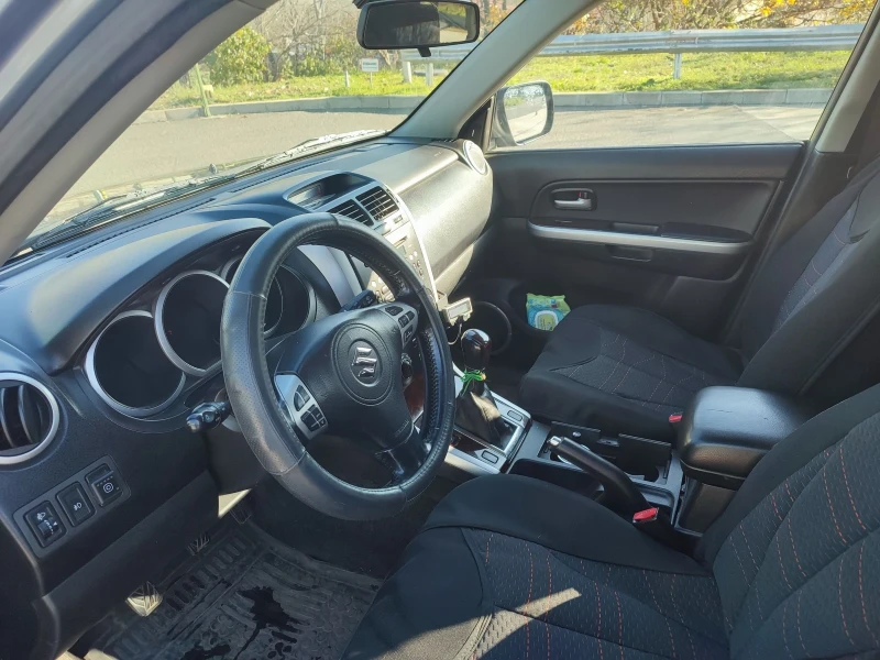 Suzuki Grand vitara 2.0i 140hp Газ 4х4, снимка 7 - Автомобили и джипове - 52789319