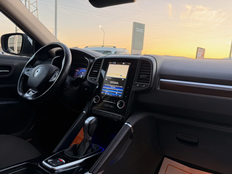 Renault Koleos 2.0 dCi  / 190 k.c. / 4x4 automatic, снимка 12 - Автомобили и джипове - 52804223