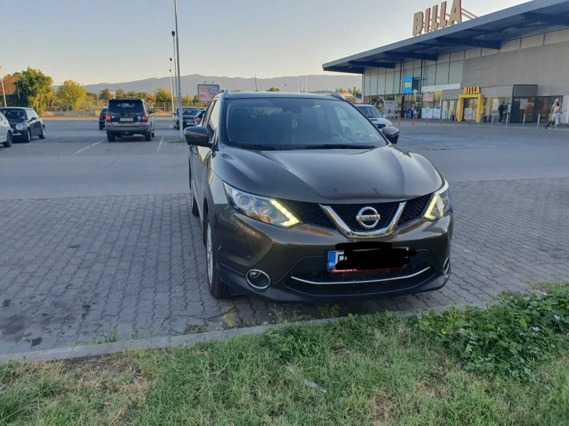 Nissan Qashqai, снимка 2 - Автомобили и джипове - 53087968