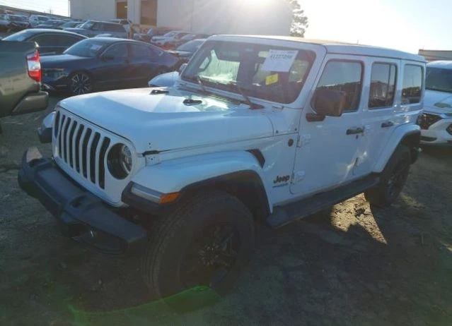 Jeep Wrangler Unlimited Sahara* 8ZF* Keyless* Дигитално табло* , снимка 3 - Автомобили и джипове - 48803948