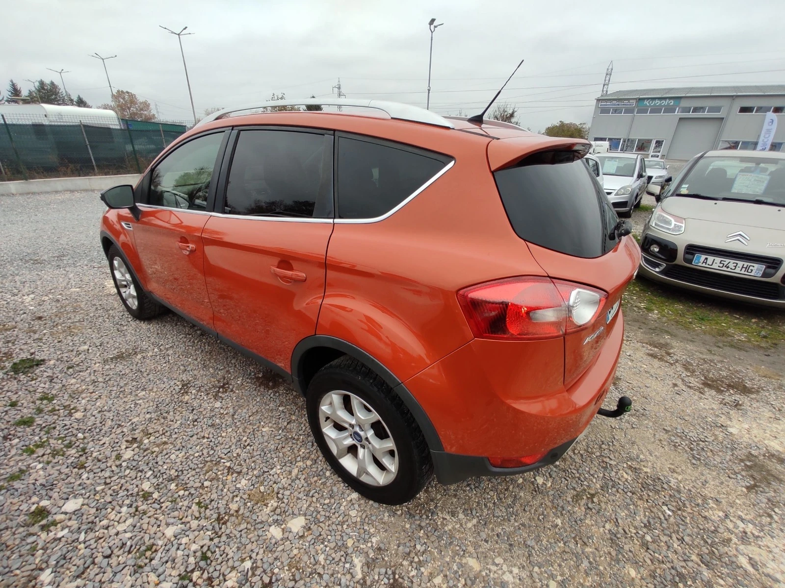 Ford Kuga 2.0TDCi/FACELIFTE/140k.c./EURO 5 - изображение 6