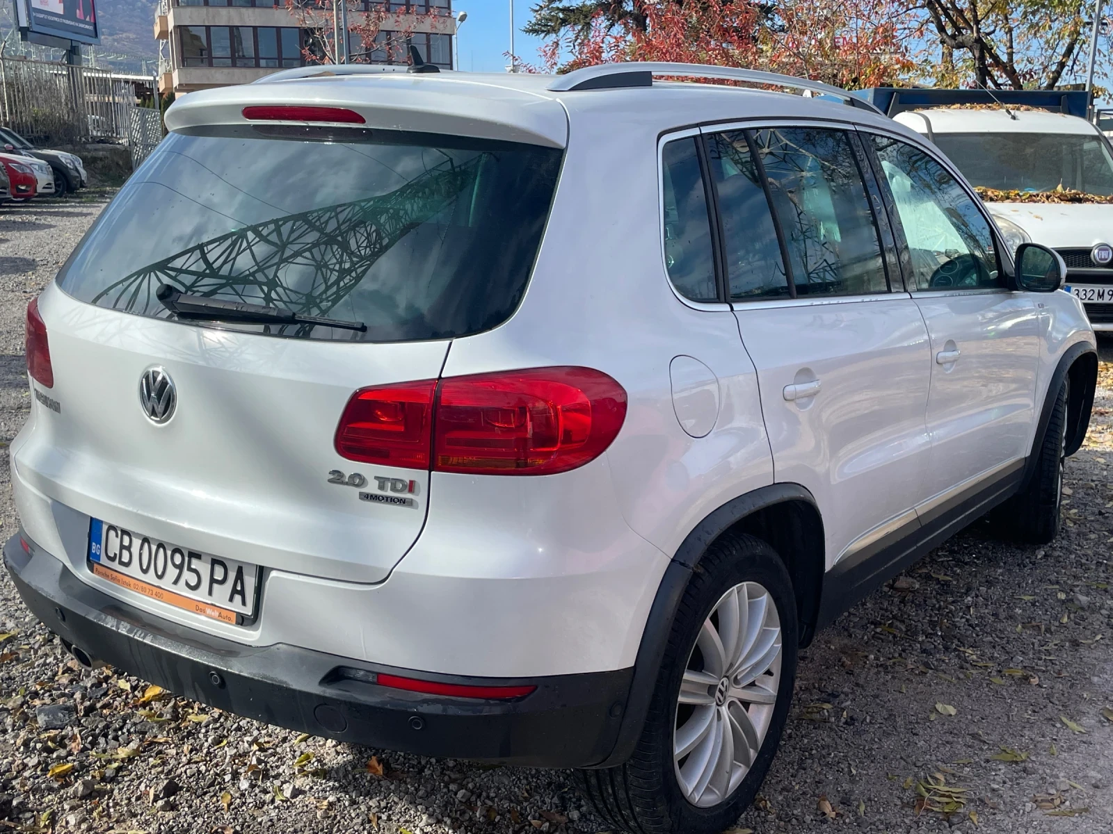 VW Tiguan 2.0TDI, ВТОРИ СОБСТВ, КУПЕНА ОТ ПОРШЕ СОФИЯ, ИСТОР - изображение 5