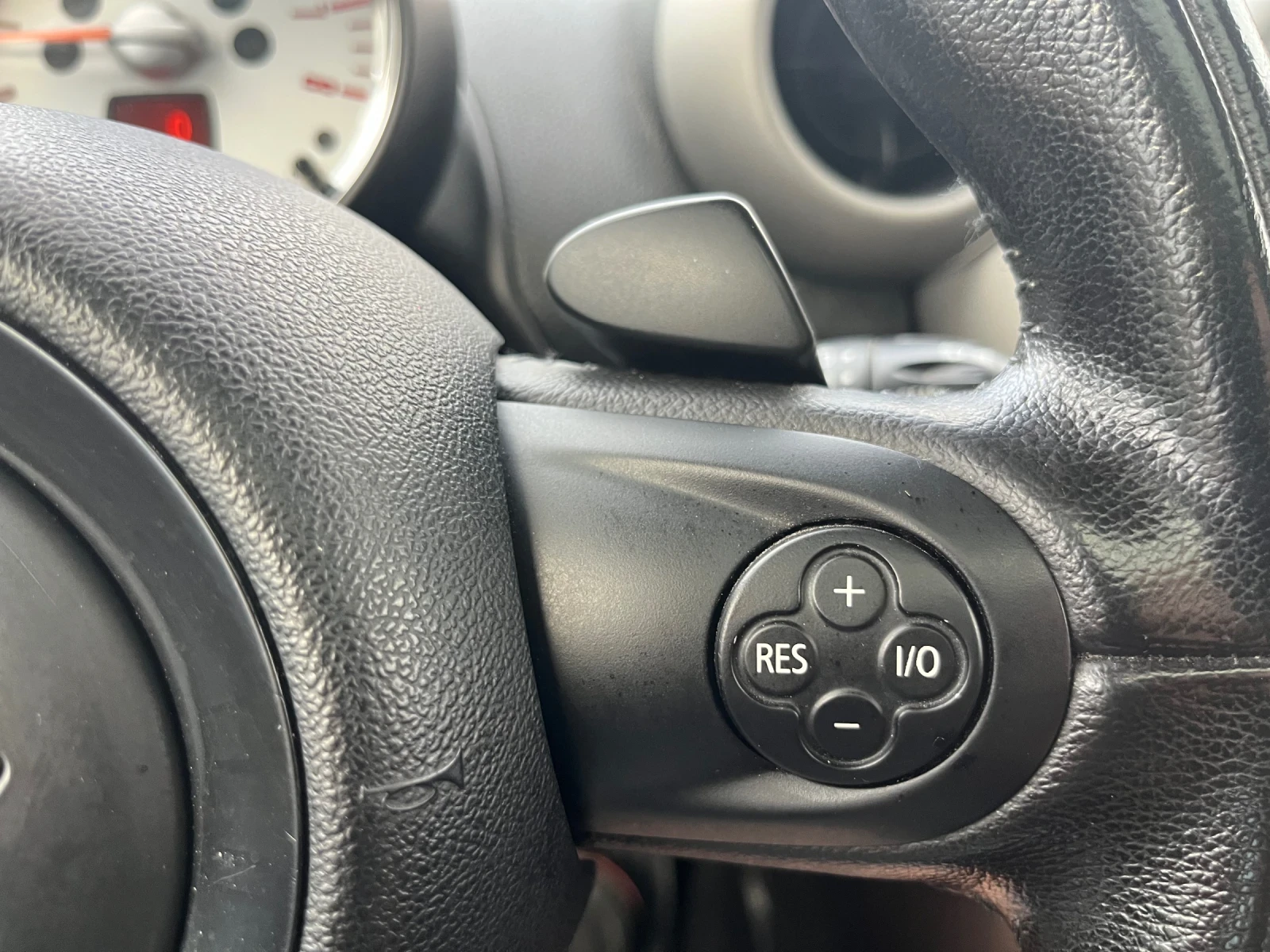 Mini Countryman Cooper S ALL4 - изображение 9