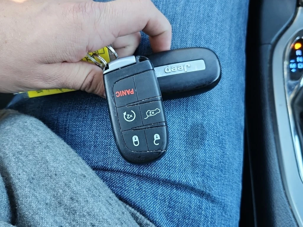 Jeep Grand cherokee * ALTITUDE * CARFAX * БЕЗ ПЪРВОНАЧАЛНА ВНОСКА - изображение 8