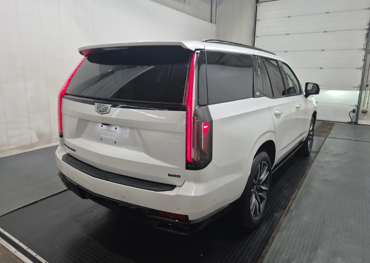 Cadillac Escalade SPORT - изображение 3