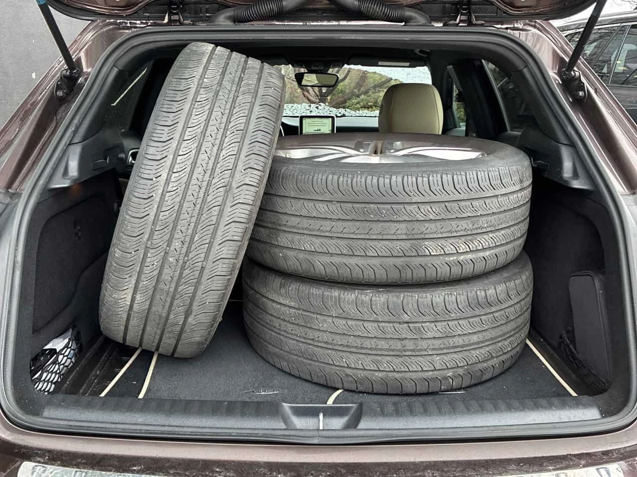 Mercedes-Benz GLA 250 * CARFAX * ЦЕНА ДО БГ, снимка 16 - Автомобили и джипове - 53971647