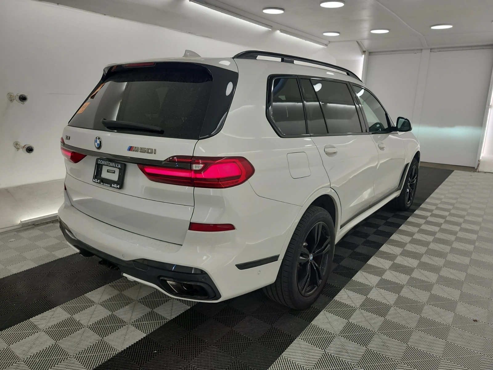 BMW X7 M50i, снимка 4 - Автомобили и джипове - 54493519