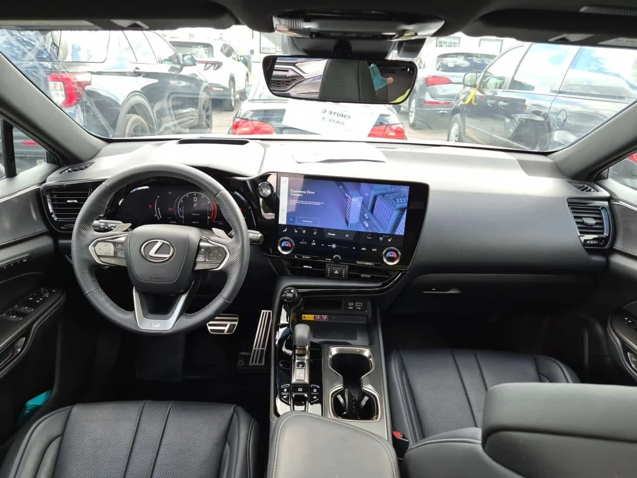 Lexus NX 350h * 350 * CARFAX * ОБДУХВАНЕ * ПАНО * 2 КЛЮЧА * , снимка 10 - Автомобили и джипове - 54931091