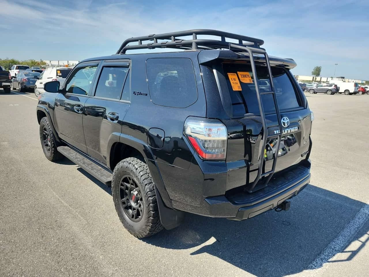 Toyota 4runner * TRD PRO* АВТОКРЕДИТ БЕЗ ПЪРВОНАЧАЛНА ВНОСКА* , снимка 4 - Автомобили и джипове - 55352485