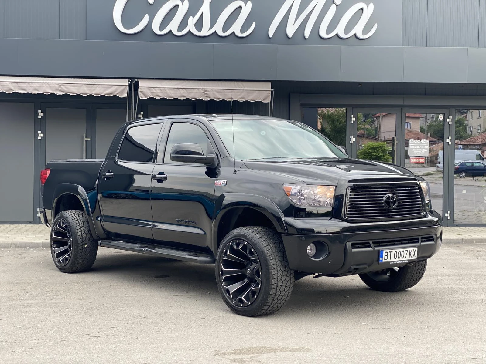 Toyota Tundra, снимка 6 - Автомобили и джипове - 55652346