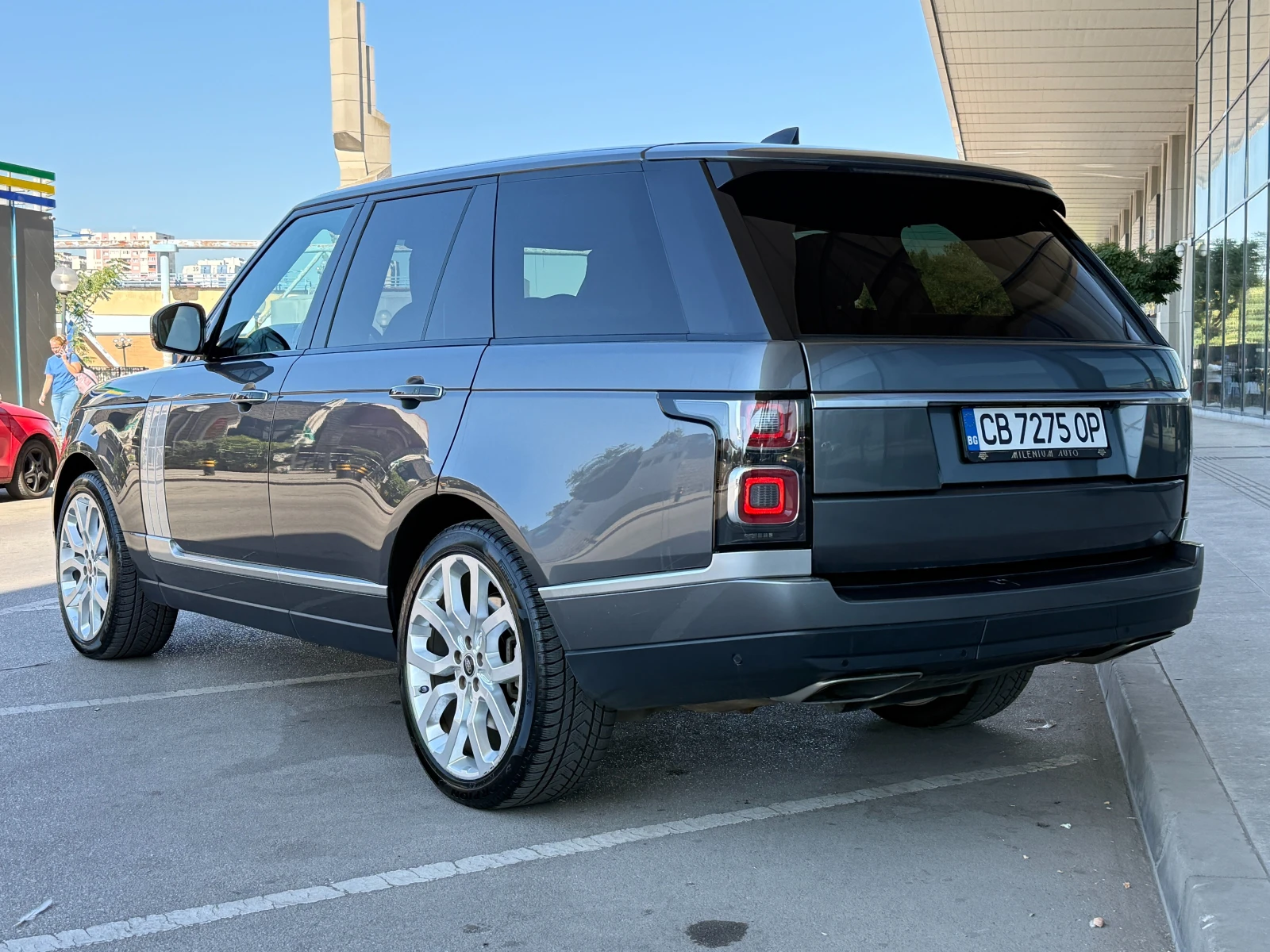 Land Rover Range rover 6 МЕСЕЦА ГАРАНЦИЯ/4.4TDV8 340кс. Autobiography, снимка 3 - Автомобили и джипове - 55693184