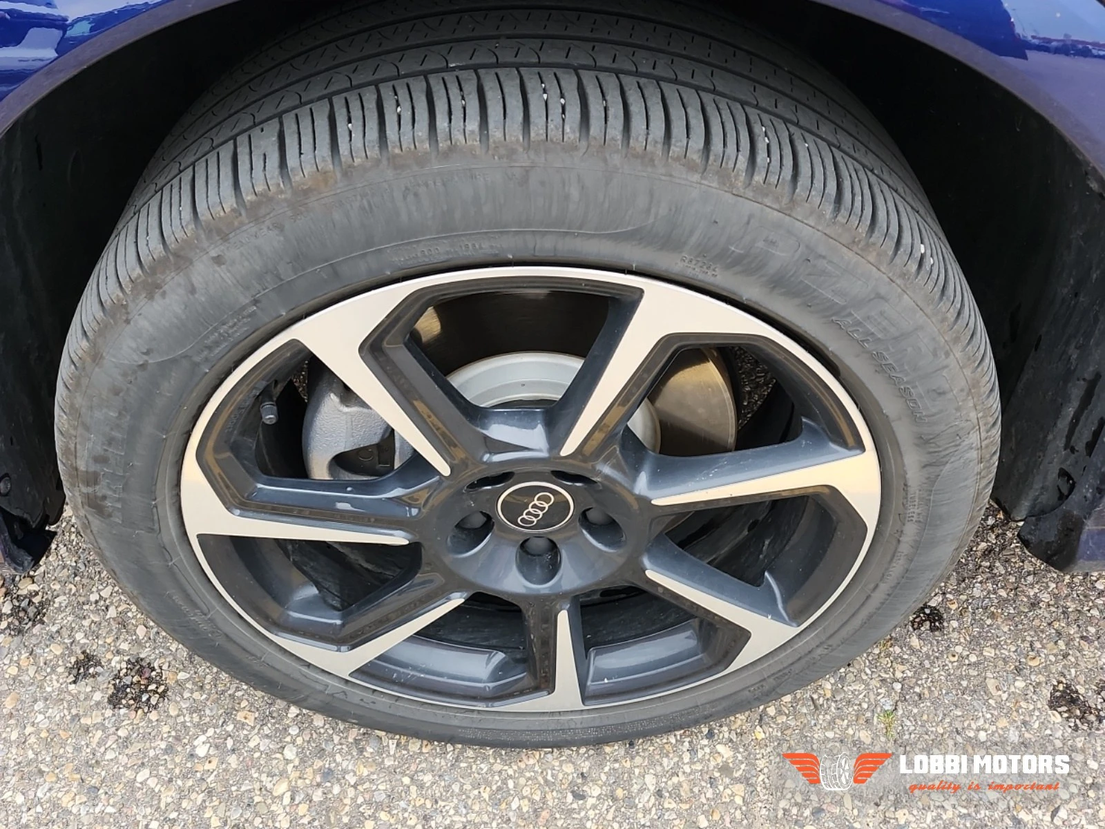 Audi Q3, снимка 6 - Автомобили и джипове - 55993010