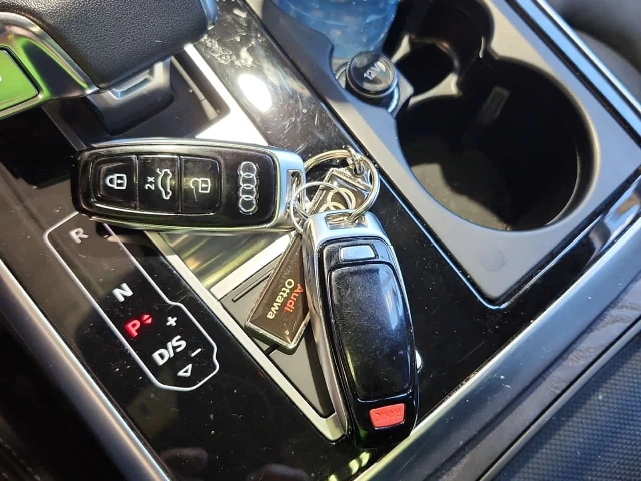 Audi Q8 55 Tfsi Quattro Progressiv / CARFAX / 2 ����� | Mobile.bg � ����������� 8