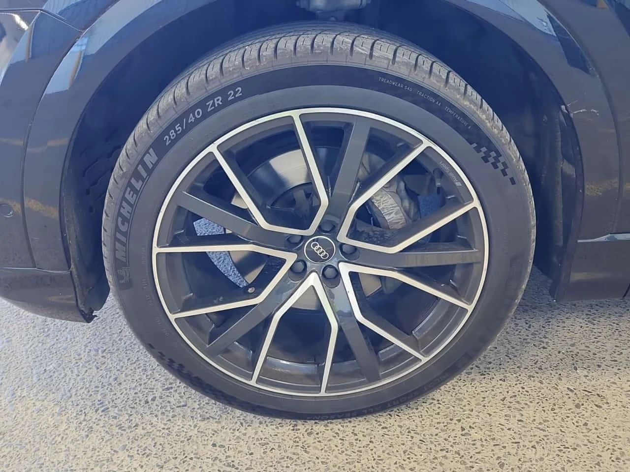 Audi Q8 55 Tfsi Quattro Progressiv / CARFAX / 2 ����� | Mobile.bg � ����������� 7