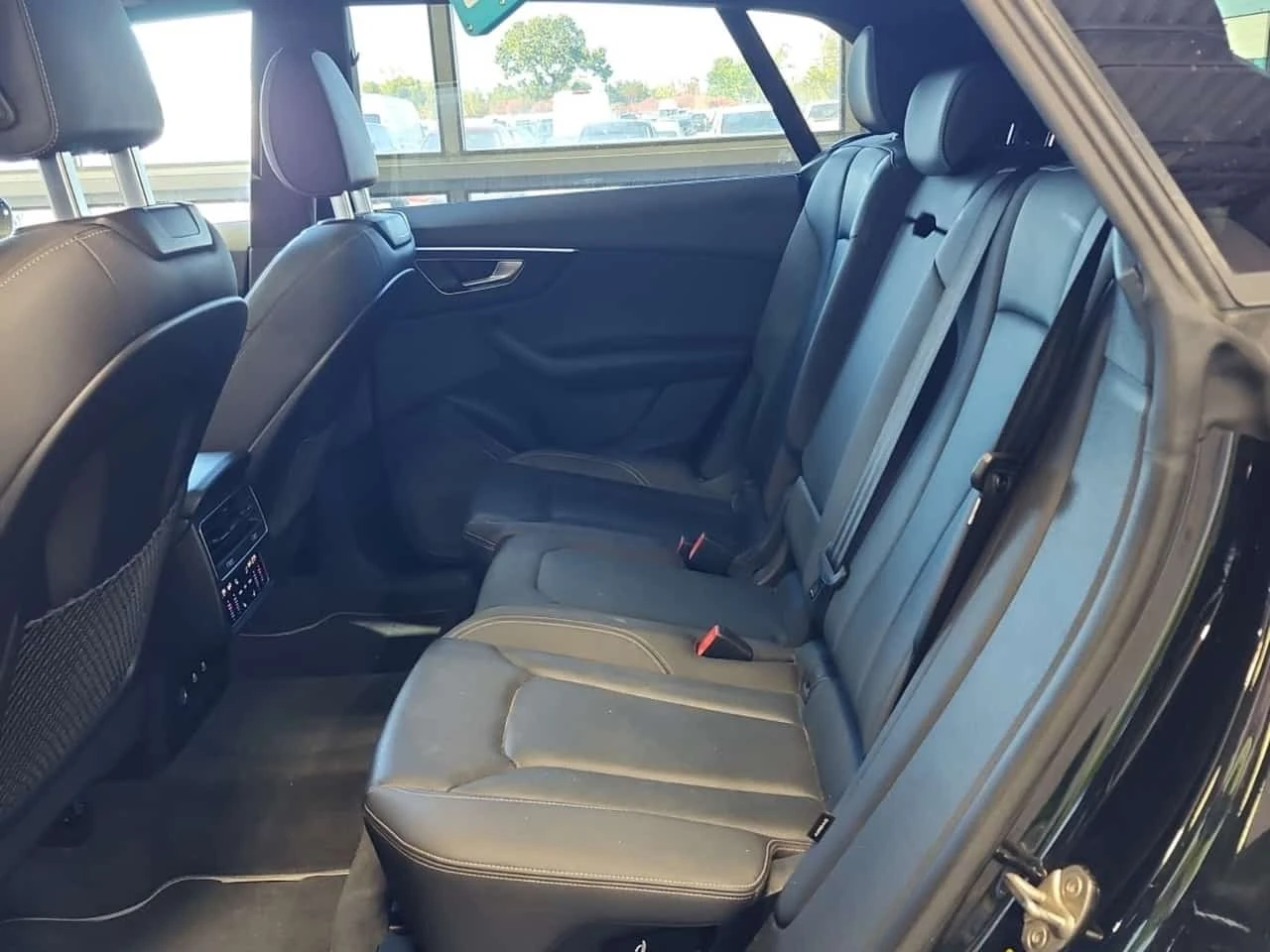 Audi Q8 55 Tfsi Quattro Progressiv / CARFAX / 2 ����� | Mobile.bg � ����������� 13