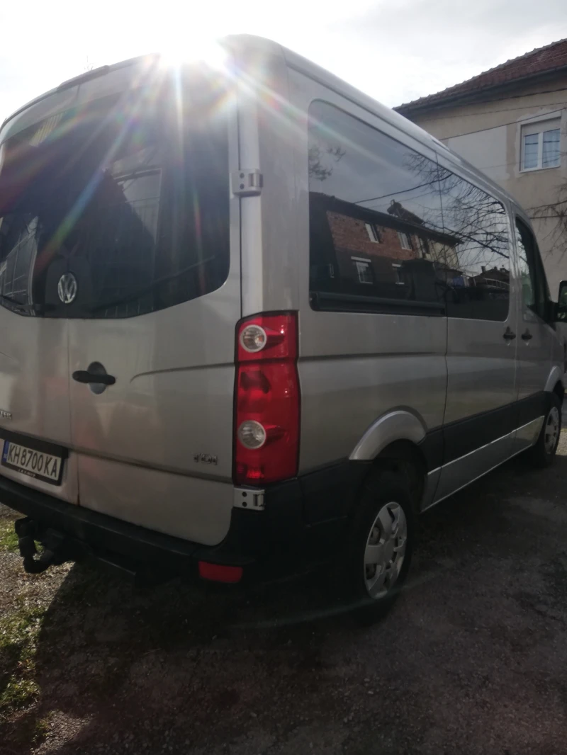 VW Crafter 2, 5 ТДИ 8+ 1МЕСТА КЛИМАТИК ПЕЧКА ПЕРФЕКТЕН!!!!!!!, снимка 4 - Бусове и автобуси - 48408950