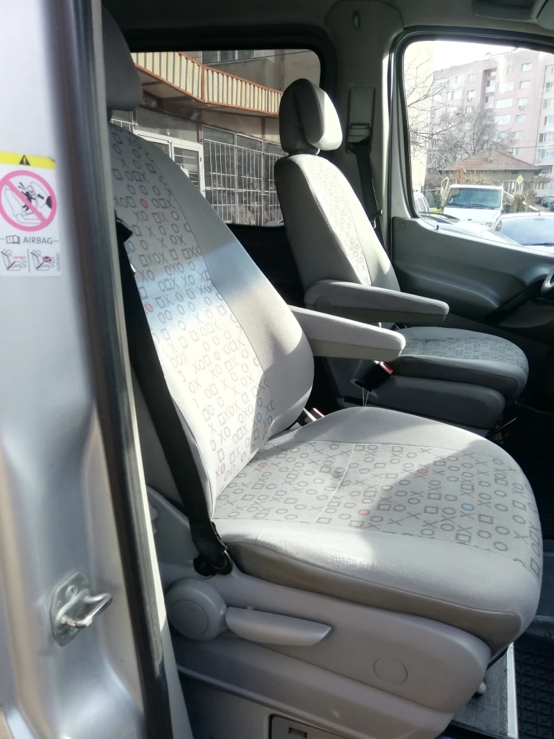 VW Crafter 2, 5 ТДИ 8+ 1МЕСТА КЛИМАТИК ПЕЧКА ПЕРФЕКТЕН!!!!!!!, снимка 9 - Бусове и автобуси - 48408950