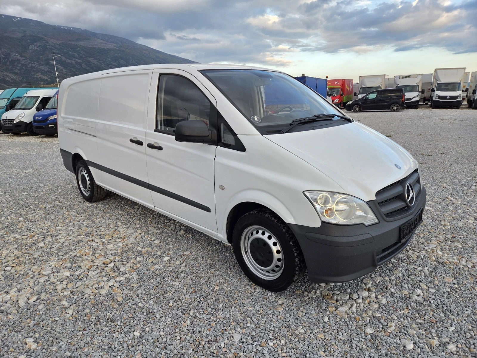 Mercedes-Benz Vito 113 CDI, Макси, Климатик, Две странични врати - изображение 7