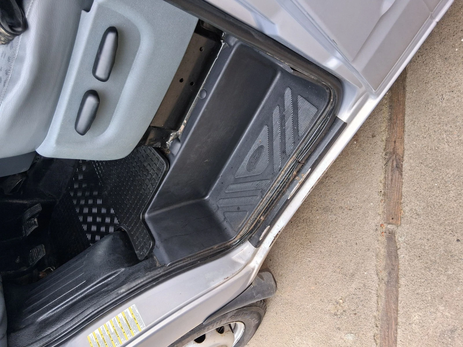 Ford Transit | Mobile.bg � ����������� 11