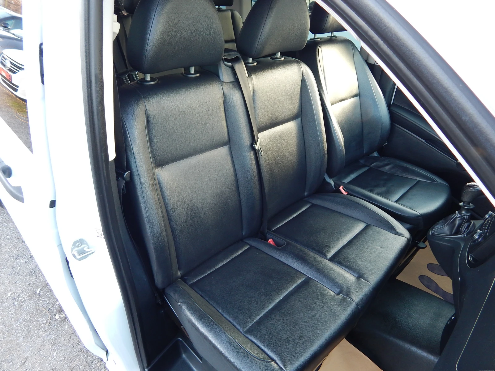 Mercedes-Benz Vito 2.2CDI* MAXI* 9МЕСТА* , снимка 17 - Бусове и автобуси - 53770597