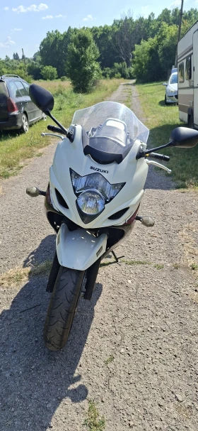 ����� �� �������� �� Suzuki Gsx