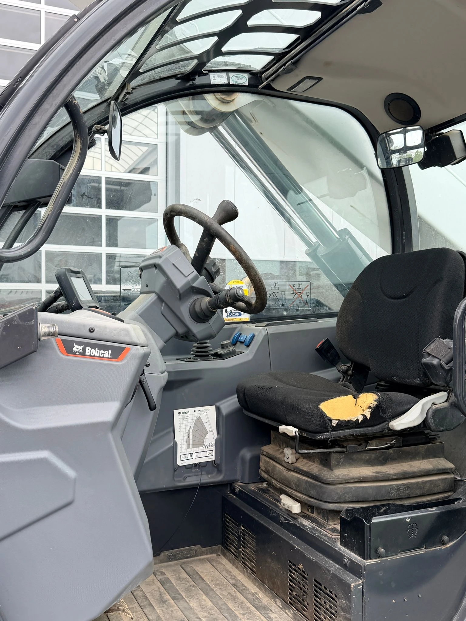 Телескопични товарачи Bobcat T 41.140 SPL САМО 1000 МОТО ЧАСА ЛИЗИНГ, снимка 7 - Индустриална техника - 54271346