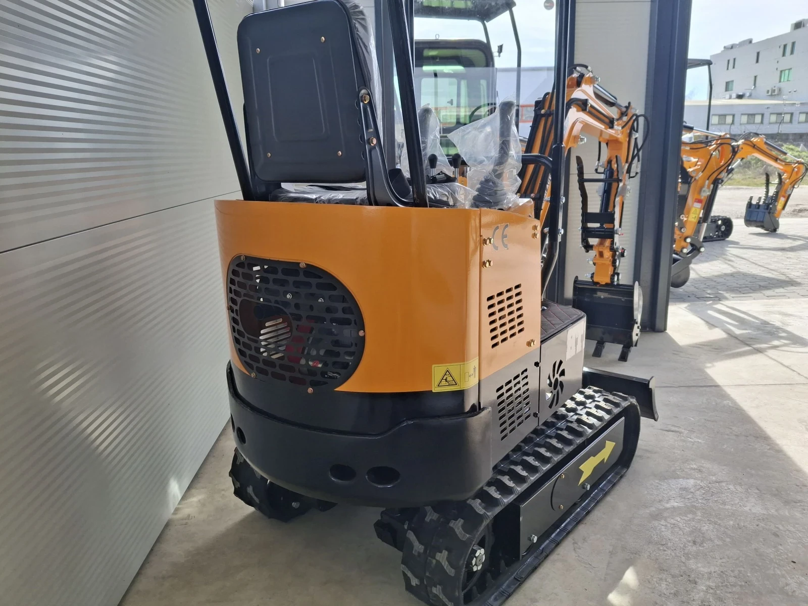 Багер ABG HT12* * Охлаждане.Масло Чупещ стрела 1.2т, снимка 8 - Индустриална техника - 54422681