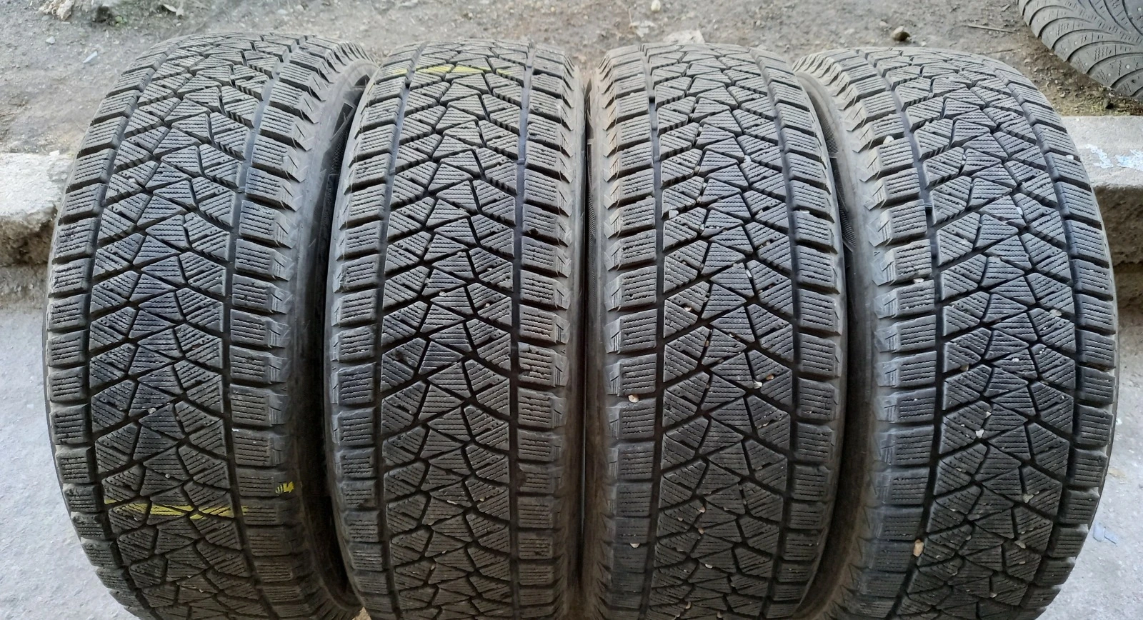 Гуми 215/60R17 | Mobile.bg — изображение 1