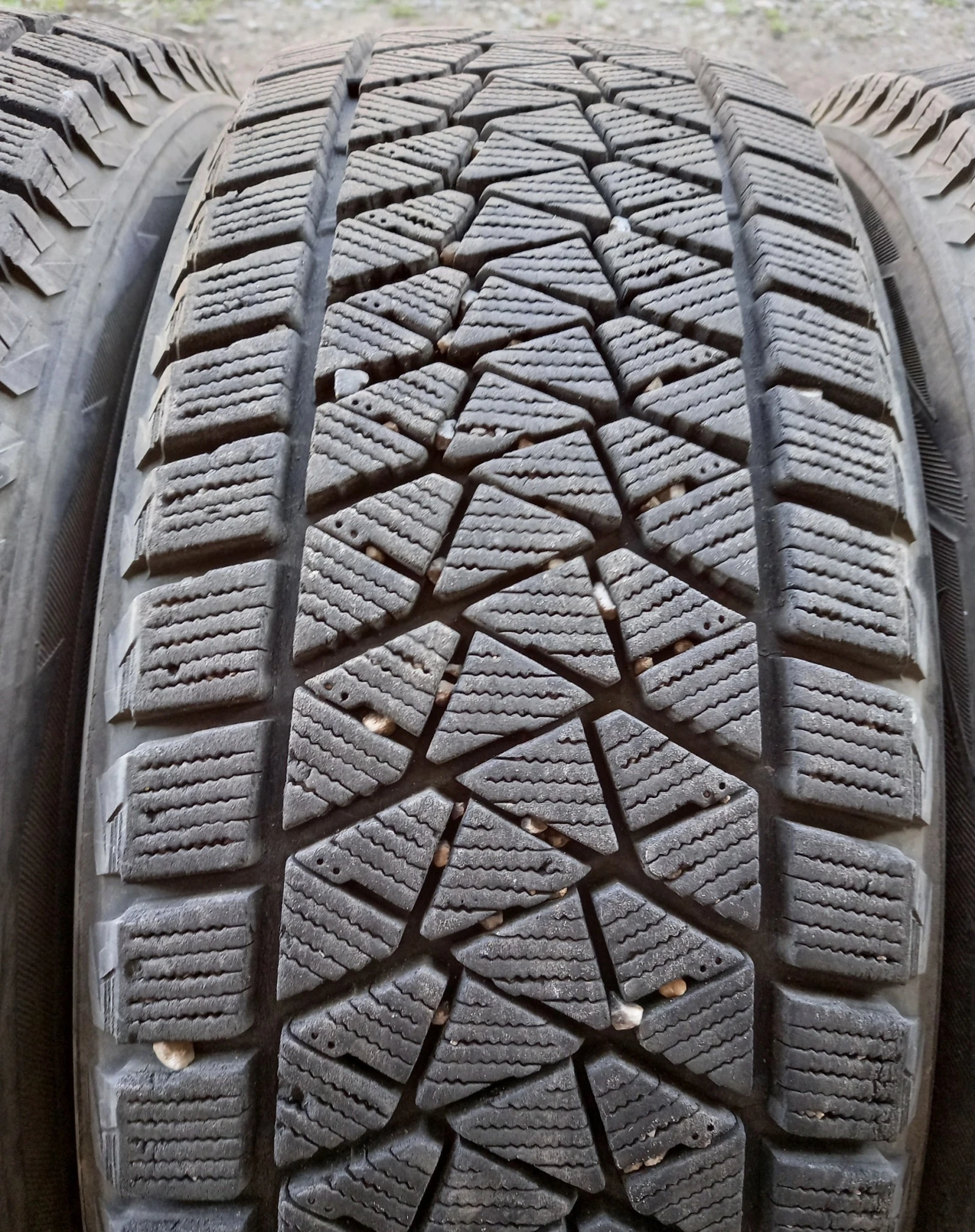 ���� 215/60R17 | Mobile.bg � ����������� 3