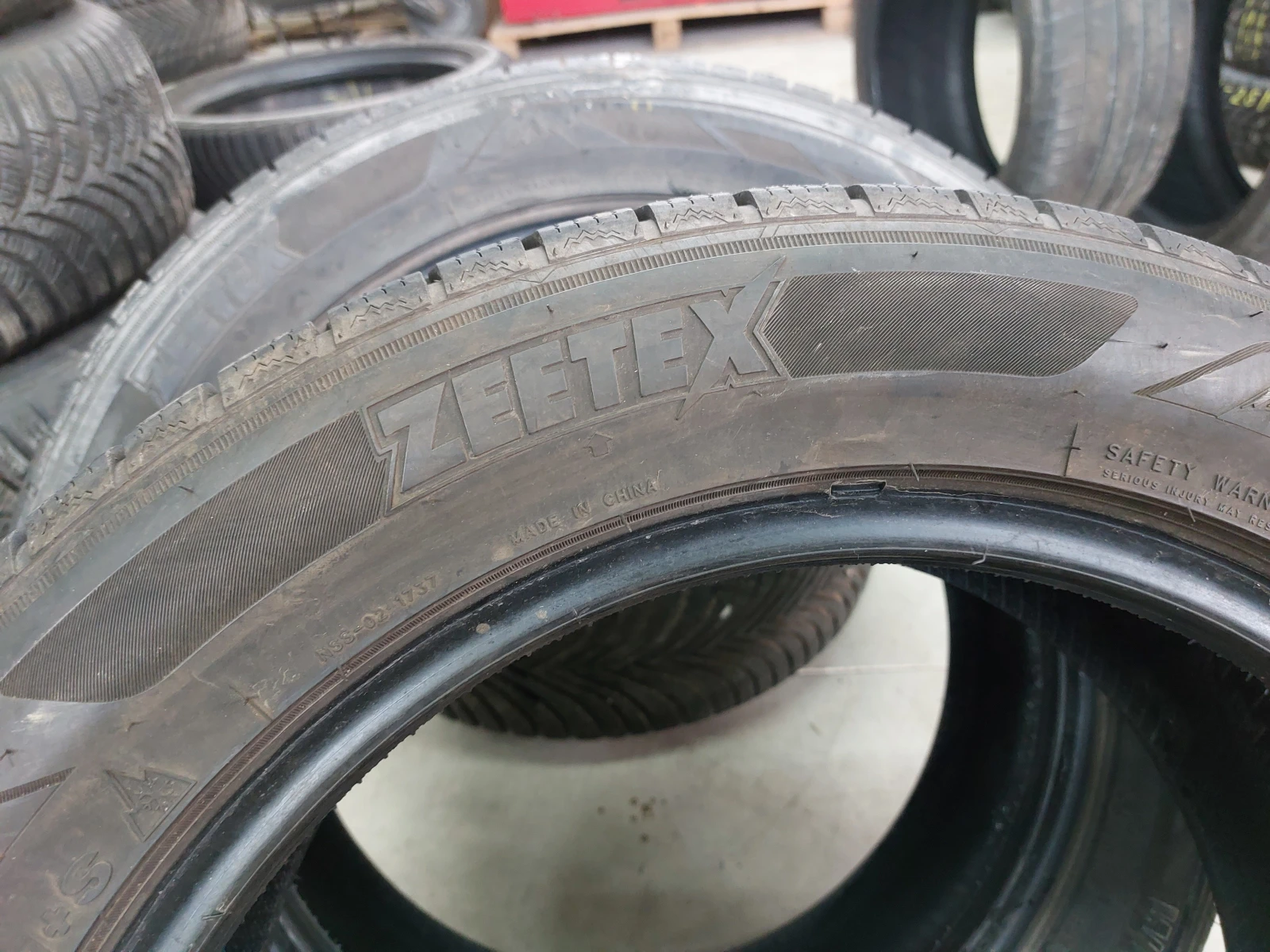  215/55R17 | Mobile.bg   4