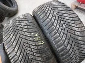 Гуми Всесезонни 245/40R17, снимка 2 - Гуми и джанти - 44669545