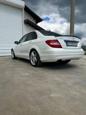 Mercedes-Benz C 200  - изображение 4