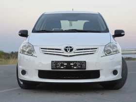 Toyota Auris 1.4 D4D, снимка 2