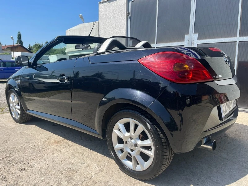 Opel Tigra 1.4i + Климатик, снимка 10 - Автомобили и джипове - 46542426