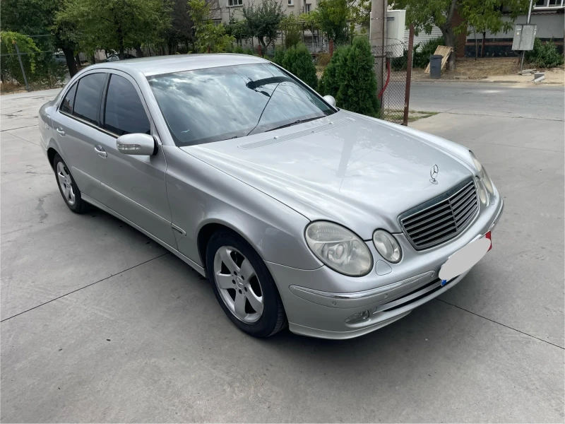 Mercedes-Benz E 270 Avantgarde , снимка 6 - Автомобили и джипове - 47083612