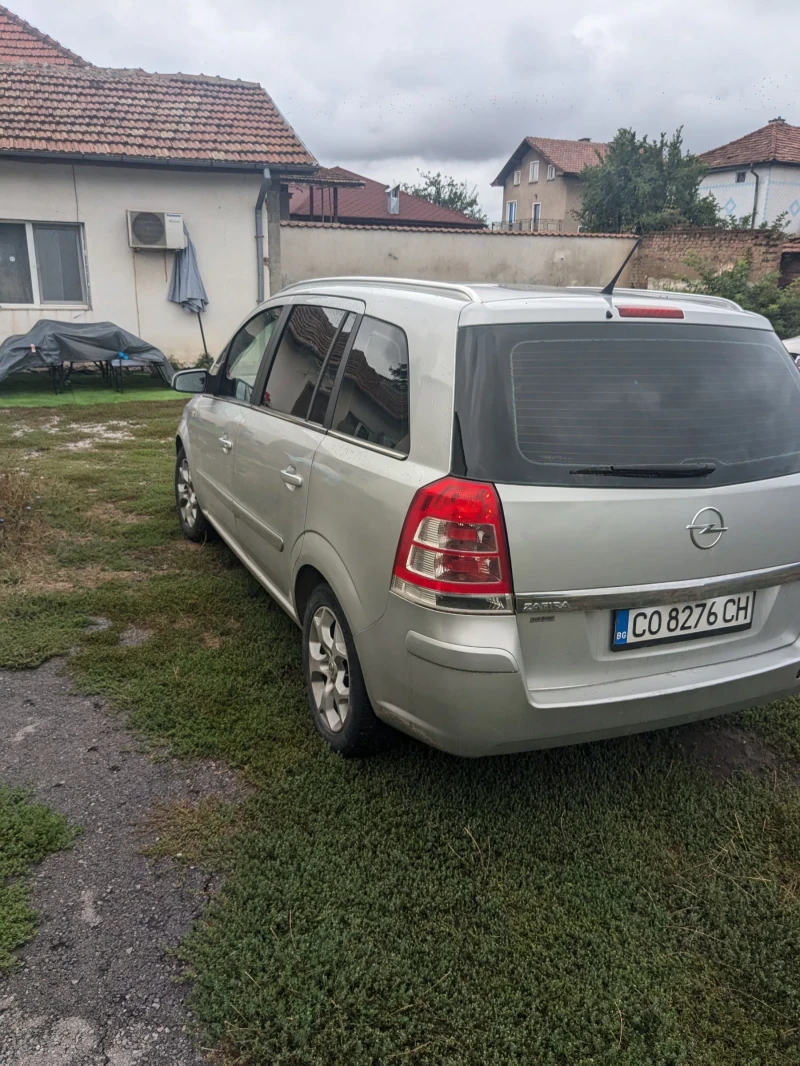 Opel Zafira, снимка 4 - Автомобили и джипове - 47224209