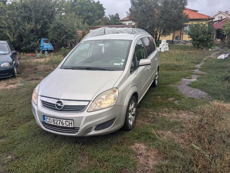 Opel Zafira, снимка 1 - Автомобили и джипове - 47224209