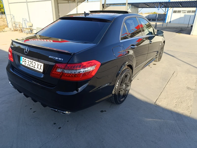 Mercedes-Benz E 500 V8* AMG 4MATIC Бартер., снимка 1 - Автомобили и джипове - 47683702