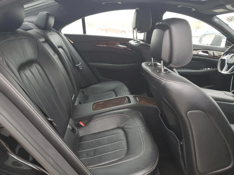 Mercedes-Benz CLS 500, снимка 9 - Автомобили и джипове - 48815311