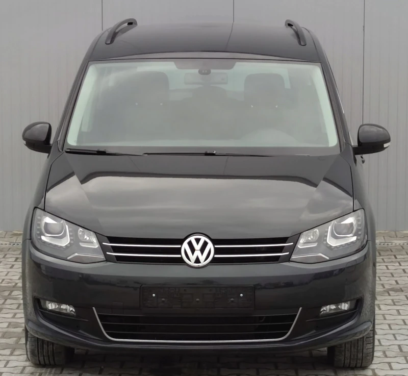 VW Sharan 2.0TDI* 140к.с* LED* , снимка 8 - Автомобили и джипове - 48885270